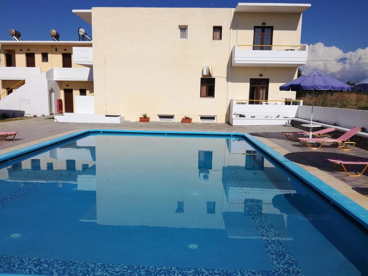 Karmi Apartments Kolymbari Exterior photo