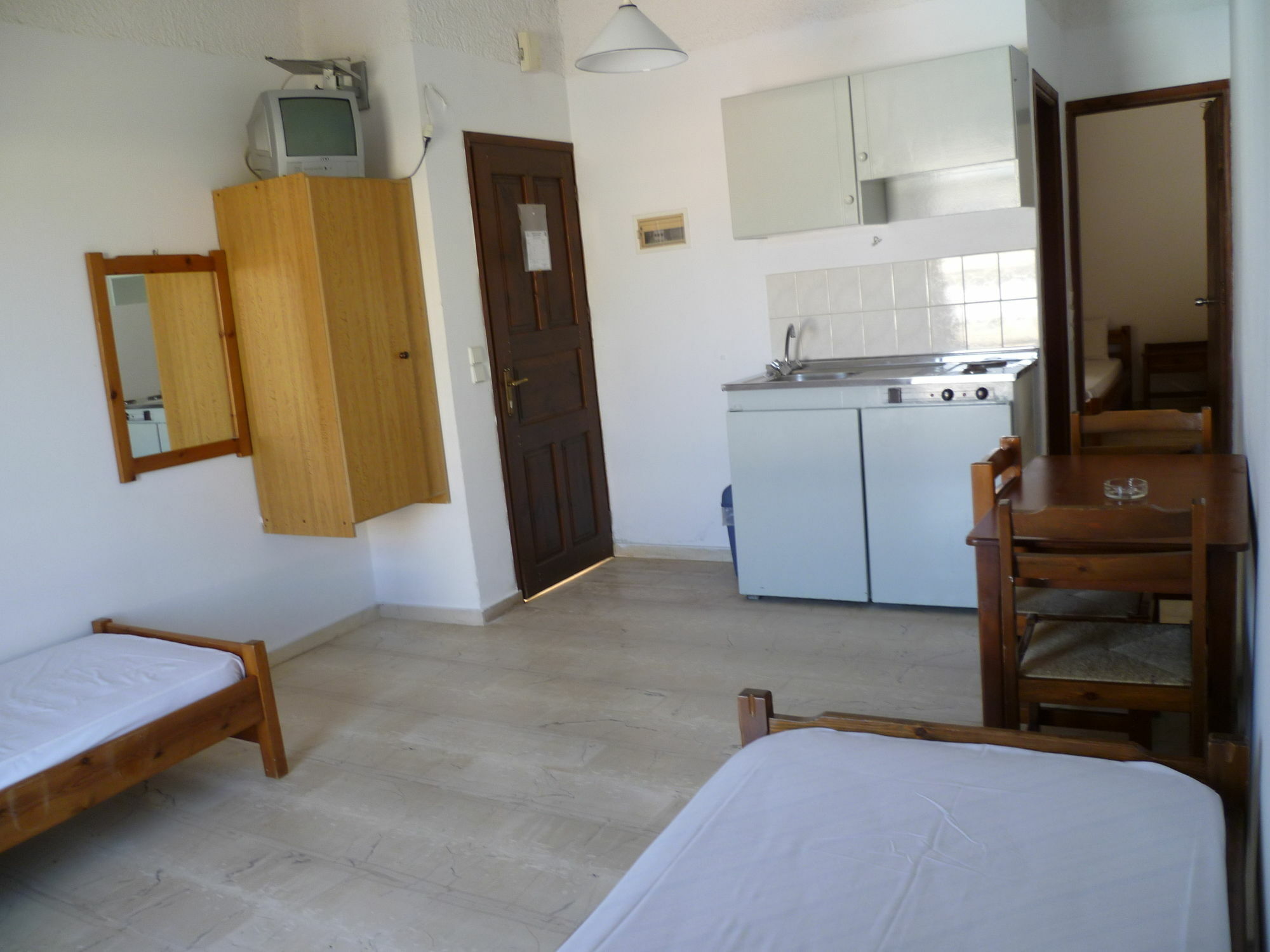 Karmi Apartments Kolymbari Exterior photo